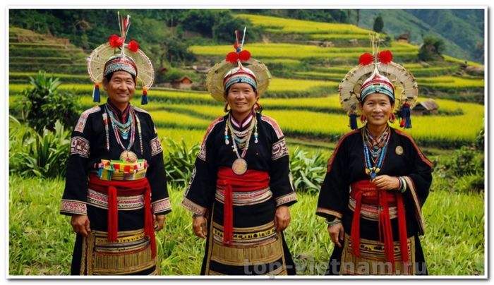 poster sapa hill tribes culture and tr 4